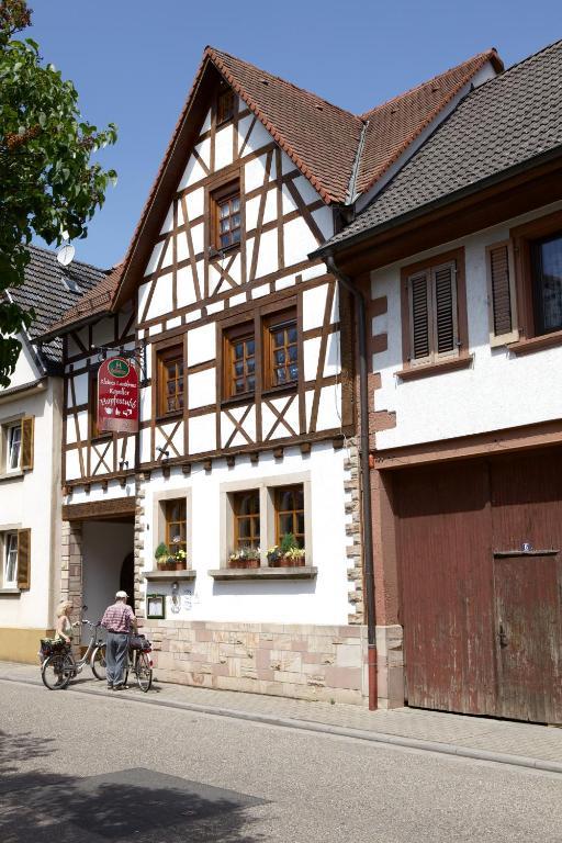 Kleines Landhaus Wendel Hotel Kapellen-Drusweiler Exterior photo